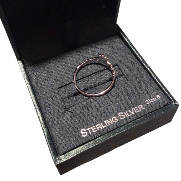 New Sterling Silver Claddagh Ring Size 8 - Picture 3 of 4